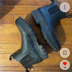 Everlane Chelsea Rain Boots